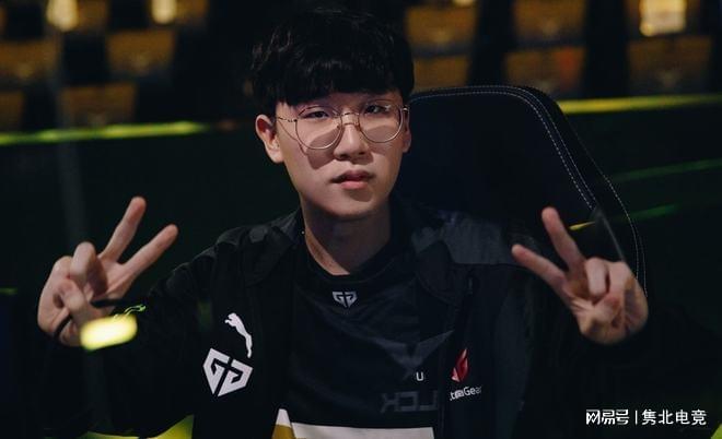 击退强敌 击退强敌